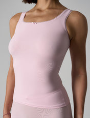 The Smooth Picot Tank