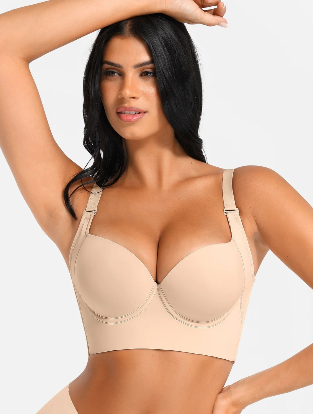 Soutien-gorge pigeonnant armatures ajustables
