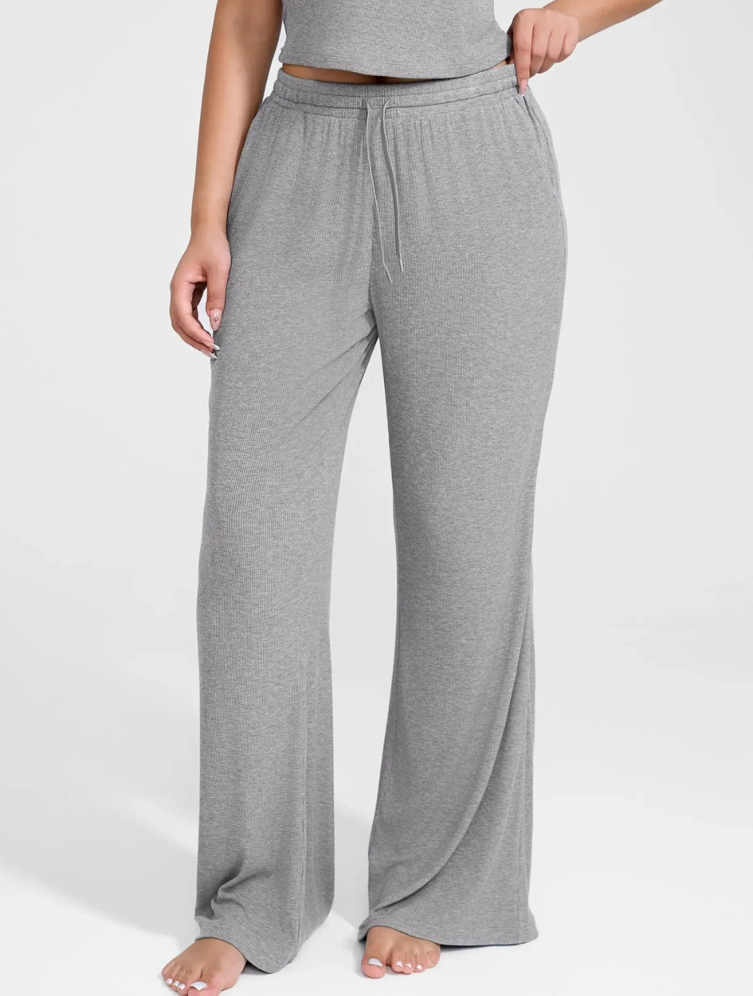Pantalon de détente à jambes larges et côtes