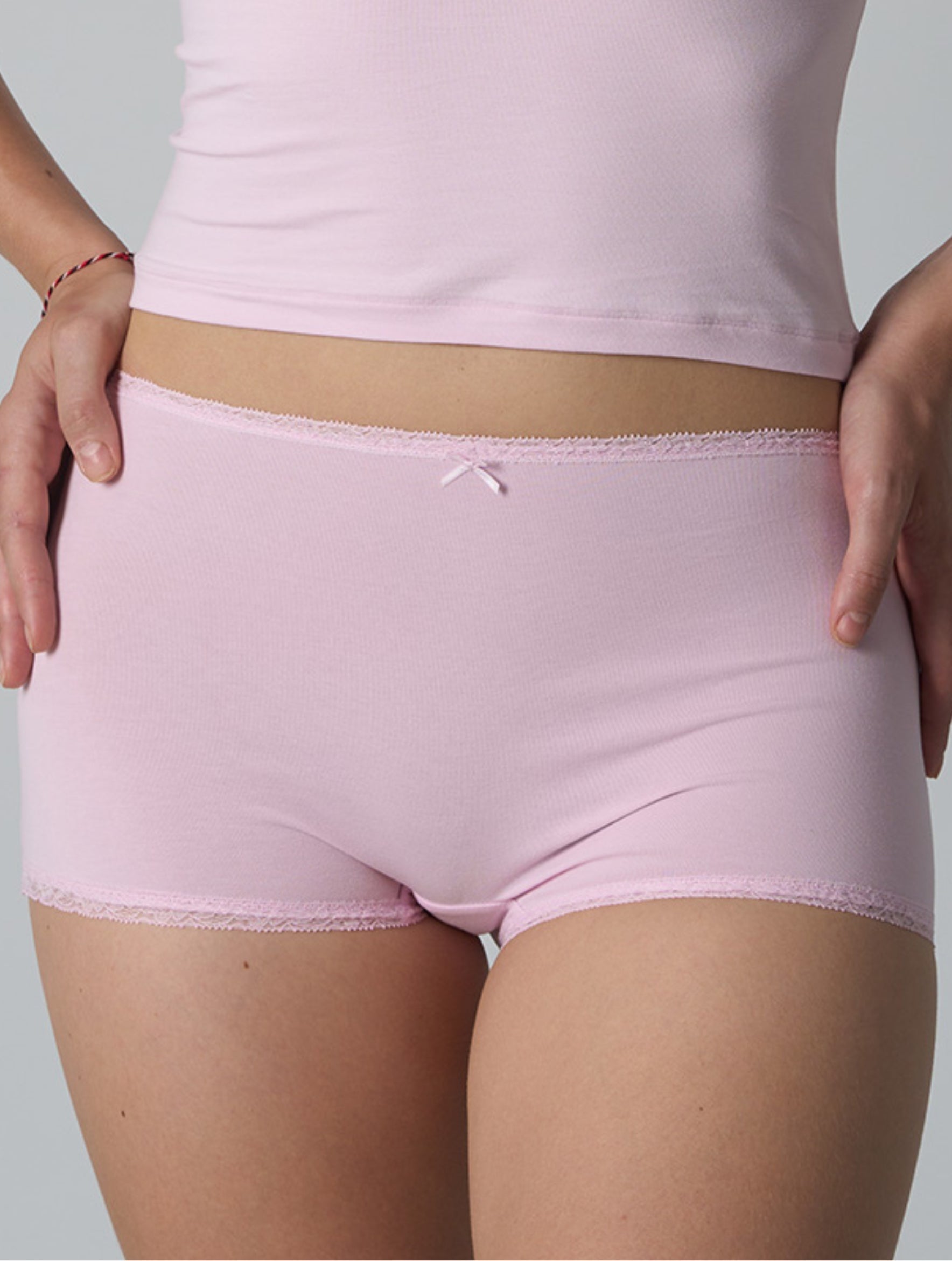 Daisy Cotton Short