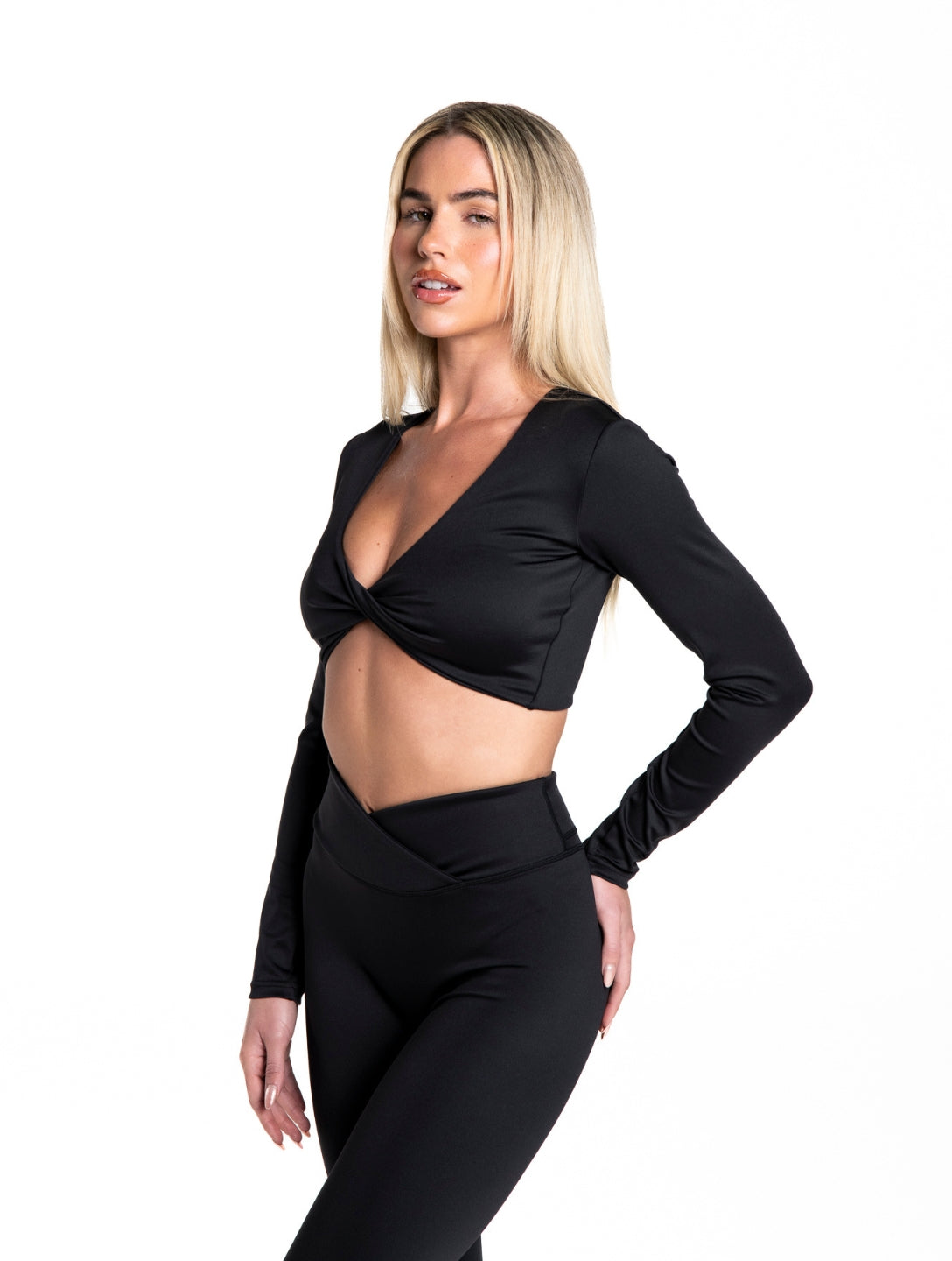 HeyShape-TwistmelongsleeveMidnightnoir2507-2.jpg